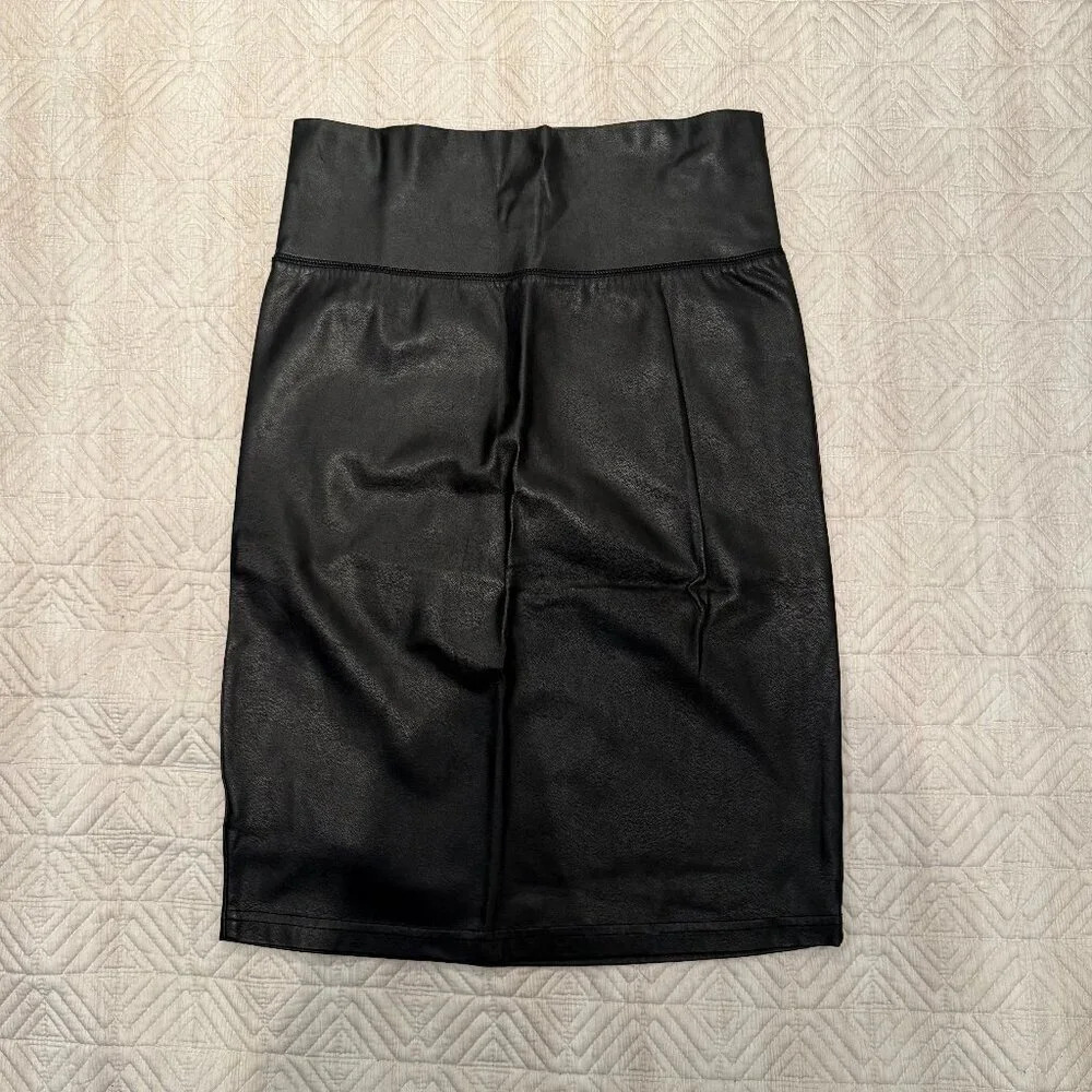 Black Vegan Leather Pencil Skirt, Wilfred, US S - Picture 4 of 5